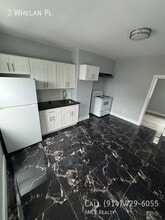 2 Whelan Pl in Yonkers, NY - Building Photo - Building Photo