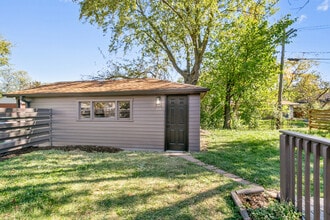 17135 Highland Ave in Hazel Crest, IL - Building Photo - Building Photo