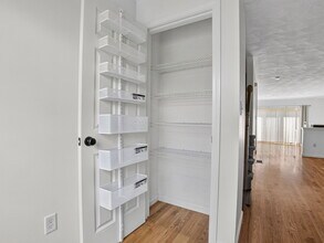 12 Ship Ave in Medford, MA - Building Photo - Building Photo
