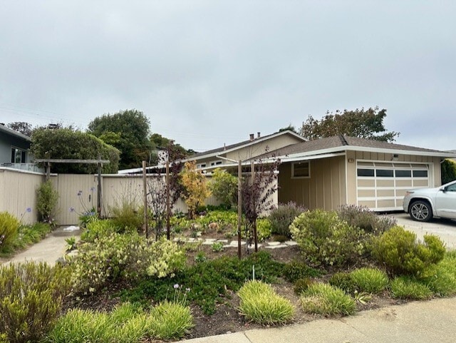 property at 2650 Fleetwood Dr