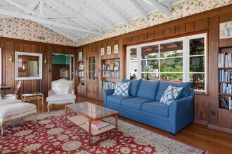 1850 Castellana Rd in San Diego, CA - Building Photo - Building Photo