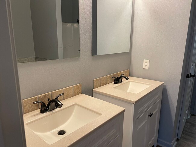 1309 Frankie Ln in Longview, TX - Building Photo - Building Photo