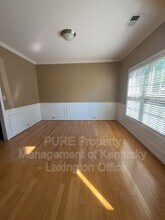 4844 Clifford Cir in Lexington, KY - Building Photo - Building Photo