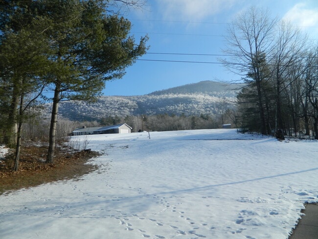 1256b Town Line Rd in Rutland, VT - Building Photo - Building Photo