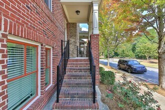420 Fieldview Way in Milton, GA - Foto de edificio - Building Photo