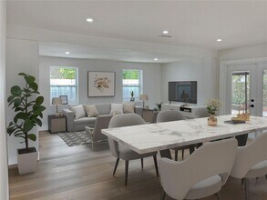 525 Lamara Way NE in St. Petersburg, FL - Building Photo - Building Photo