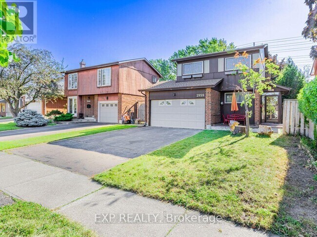 2959 St Malo Cir