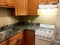 935 Lombard St, Unit 202 photo'