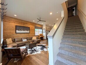 44 Flatcar Ct in Bozeman, MT - Building Photo - Building Photo
