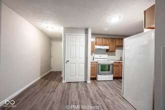 3736 N Meridian St in Indianapolis, IN - Building Photo - Building Photo