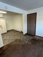 700 S 12th St in Bismarck, ND - Building Photo - Building Photo