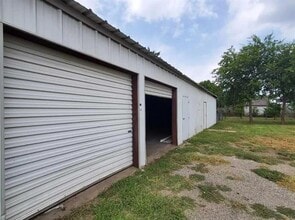 205 Randolph St in Tom Bean, TX - Building Photo - Building Photo