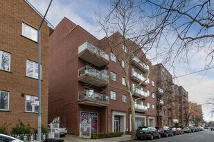 1689 E 21st St in Brooklyn, NY - Building Photo