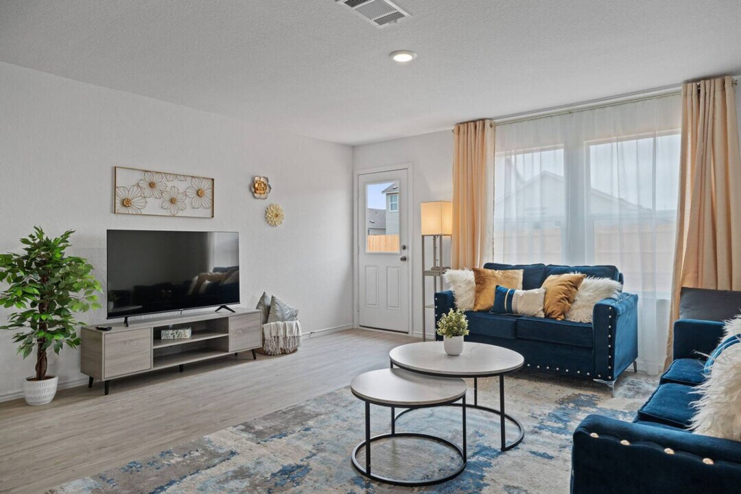 714 Killdeer Trl in New Braunfels, TX - Building Photo