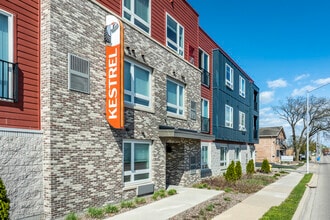 Kestrel Apartments in Middleton, WI - Foto de edificio - Building Photo