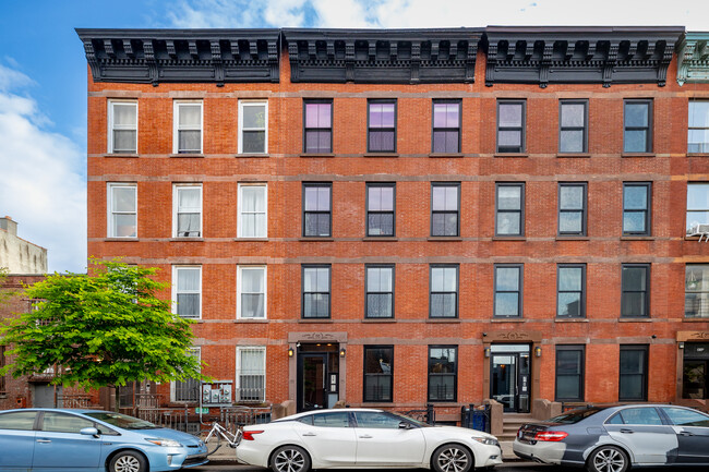 810 Bergen St in Brooklyn, NY - Building Photo - Building Photo