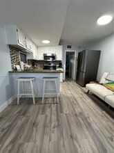 65821 Overseas Hwy in Layton, FL - Building Photo - Building Photo