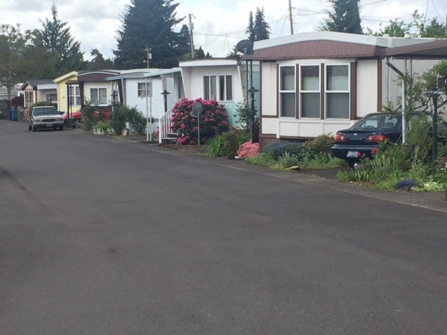 Viking Mobile Home Park in Portland, OR - Building Photo - Building Photo