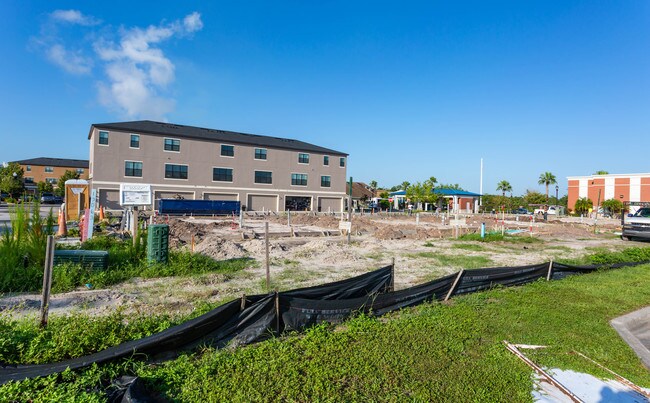 Works at Uptown Avalon in Orlando, FL - Building Photo - Building Photo