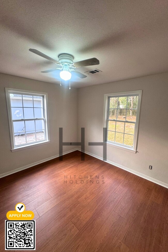 1906 N Maryvale St in Mobile, AL - Building Photo - Building Photo