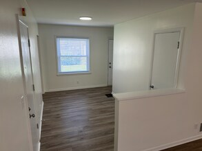 1088 Carlisle Ave in Hamilton, OH - Building Photo - Building Photo