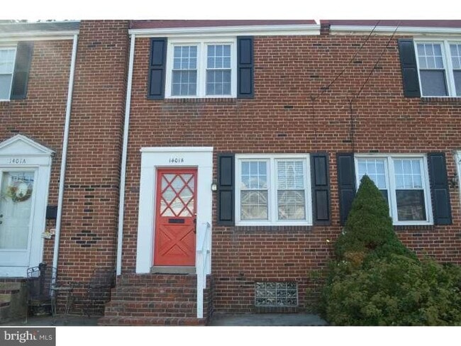 property at 1401 N Lincoln St