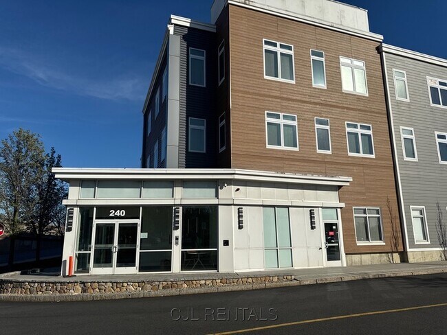 property at 60 Cross St E
