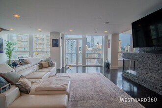 600 N Kingsbury St in Chicago, IL - Building Photo - Building Photo