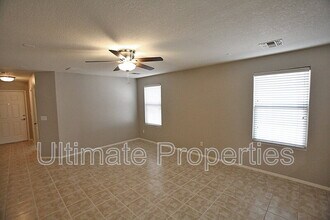 17674 W Maya Way in Surprise, AZ - Building Photo - Building Photo