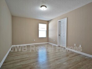 8529 Cheryl Ann Ln in Jacksonville, FL - Building Photo - Building Photo