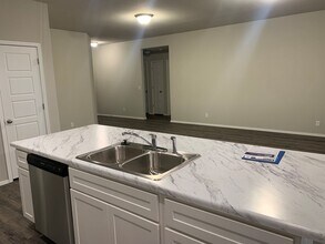 16204 S 87th E Ave in Bixby, OK - Building Photo - Building Photo