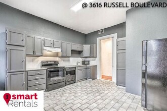 3616 Russell Blvd in St. Louis, MO - Building Photo - Building Photo