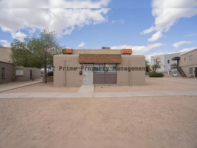 4719 E Belleview St in Phoenix, AZ - Building Photo - Building Photo