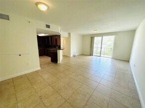 118 Zamora Ave, Unit 308 in Coral Gables, FL - Building Photo - Building Photo