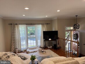 4101 Meadow Field Ct in Fairfax, VA - Building Photo - Building Photo