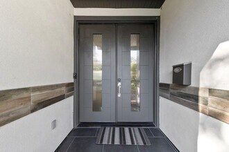 2928 Suffolk Dr in Houston, TX - Building Photo - Building Photo