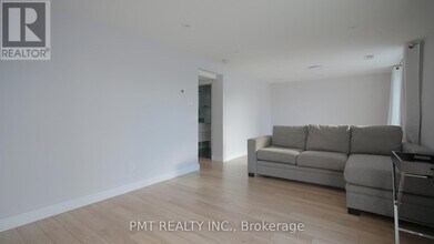 94 Glenhaven St in Toronto, ON - Building Photo - Building Photo