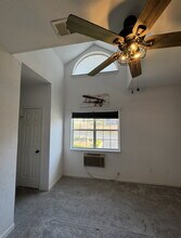 813 Holiday Ridge in Branson, MO - Building Photo - Building Photo