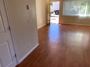 1425 W 8th Ave in Eugene, OR - Building Photo - Building Photo