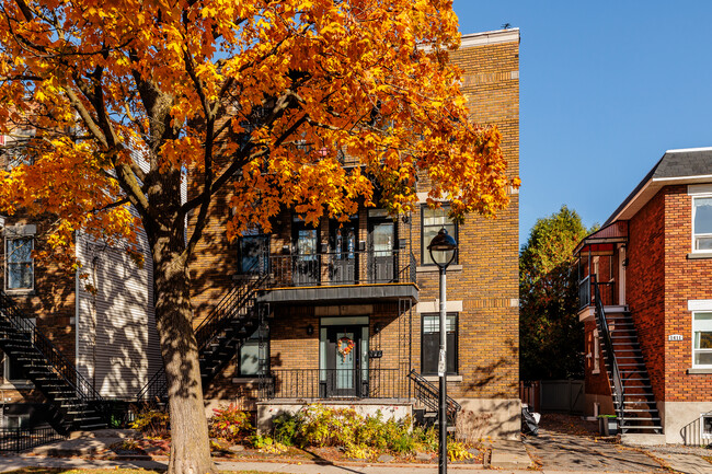 1427 Le Caron Rue in Montréal, QC - Building Photo - Building Photo