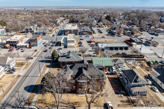 Chester Manor in Omaha, NE - Building Photo - Building Photo
