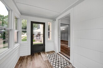 1753 College St in Ferndale, MI - Building Photo - Building Photo
