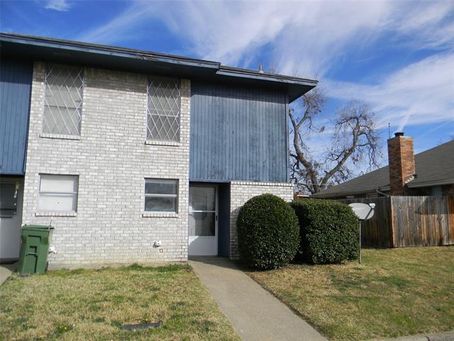 property at 2041 Minnie Dr