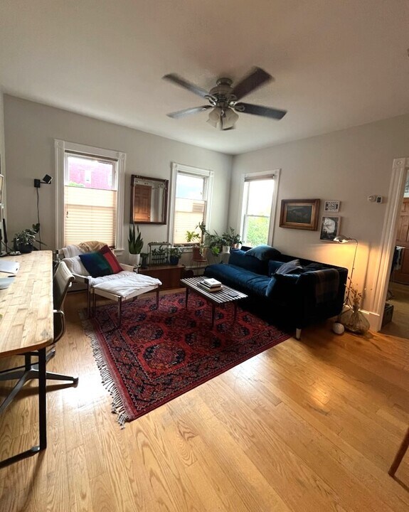 259 Highland Ave in Somerville, MA - Building Photo