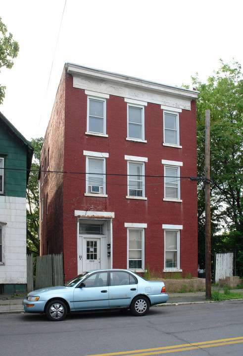 2312 Broadway in Watervliet, NY - Building Photo