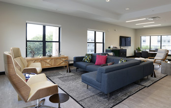 The Jordan Apartments in Baltimore, MD - Building Photo - Interior Photo