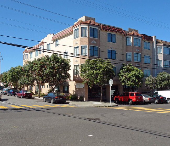 3101-3111 Vicente St in San Francisco, CA - Foto de edificio - Building Photo