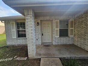 201 Bluebonnet Tr in Leander, TX - Building Photo - Building Photo