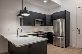 Schuyler Lofts in Morristown, NJ - Building Photo - Interior Photo
