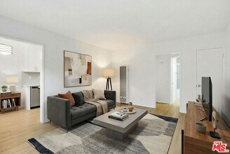 1944 S Beverly Glen Blvd in Los Angeles, CA - Building Photo - Building Photo